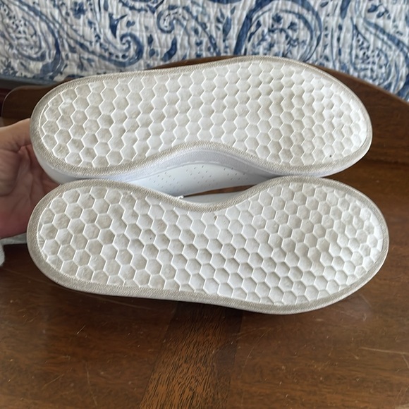 Adidas Tennis Shoes - Picture 8 of 8